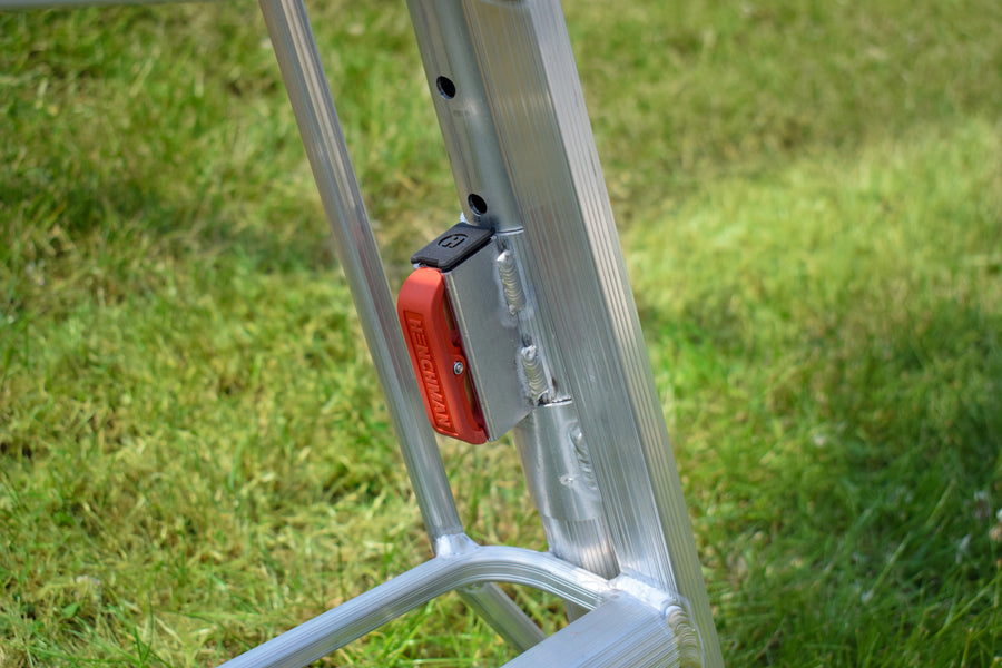 New Fully Adjustable Tripod Ladder 12ft / 3.6m